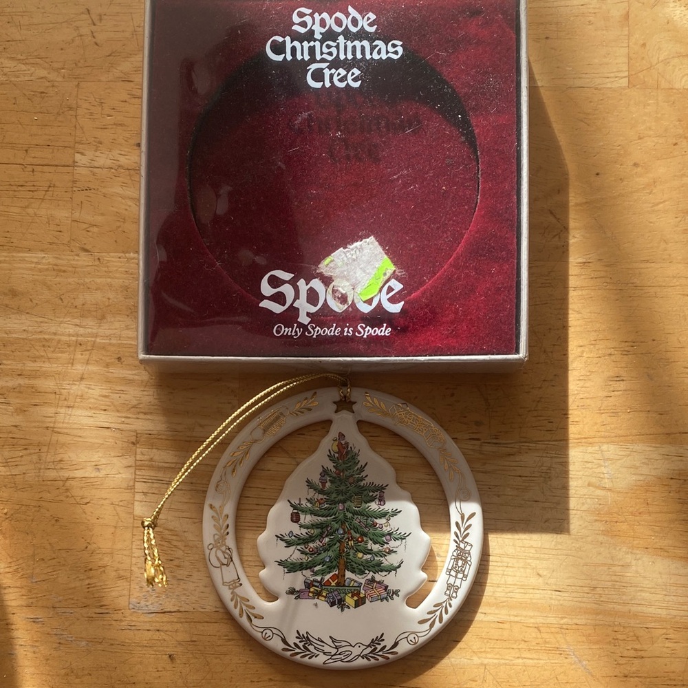 Spode Festive Ornament with Gold and Green Accents with box Vintage About 3.25in